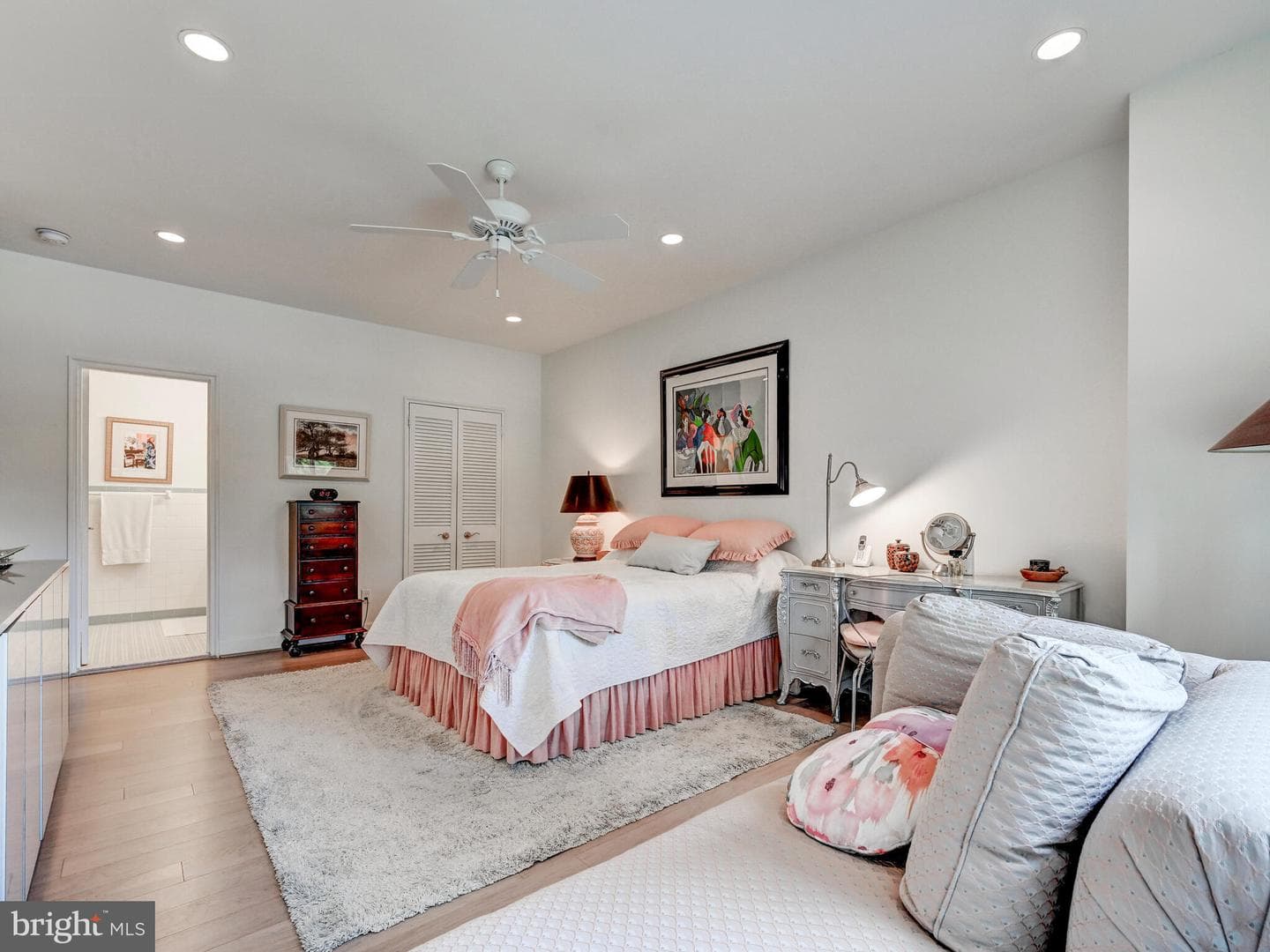 11 Slade Avenue #410 photo 16