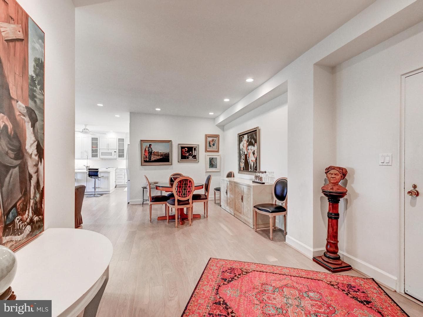 11 Slade Avenue #410 photo 3