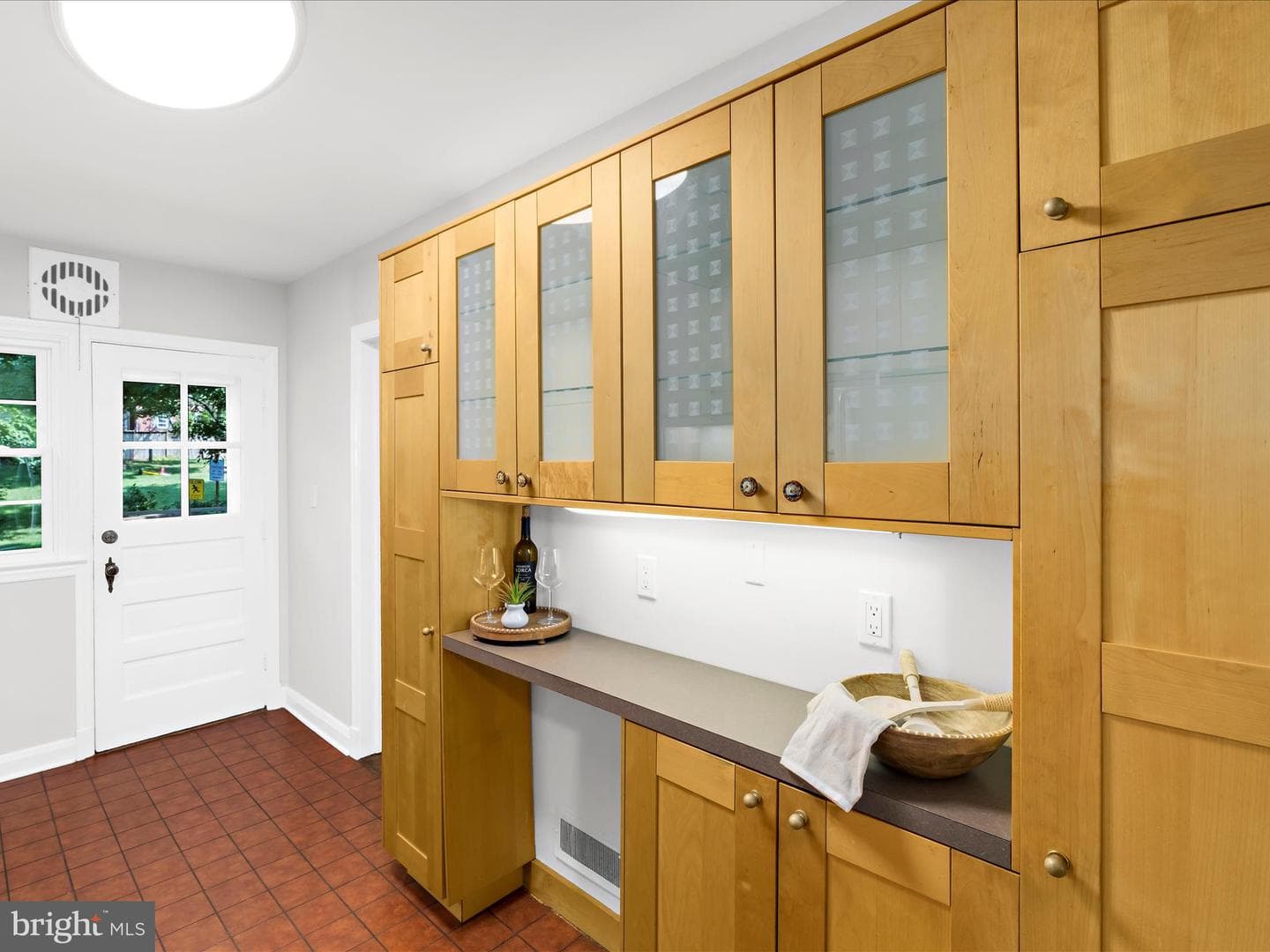 218 Blenheim Road photo 9