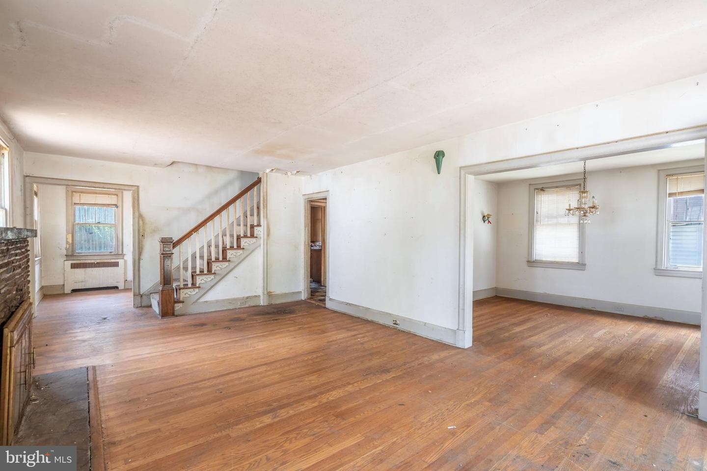 227 Clarendon Avenue photo 7
