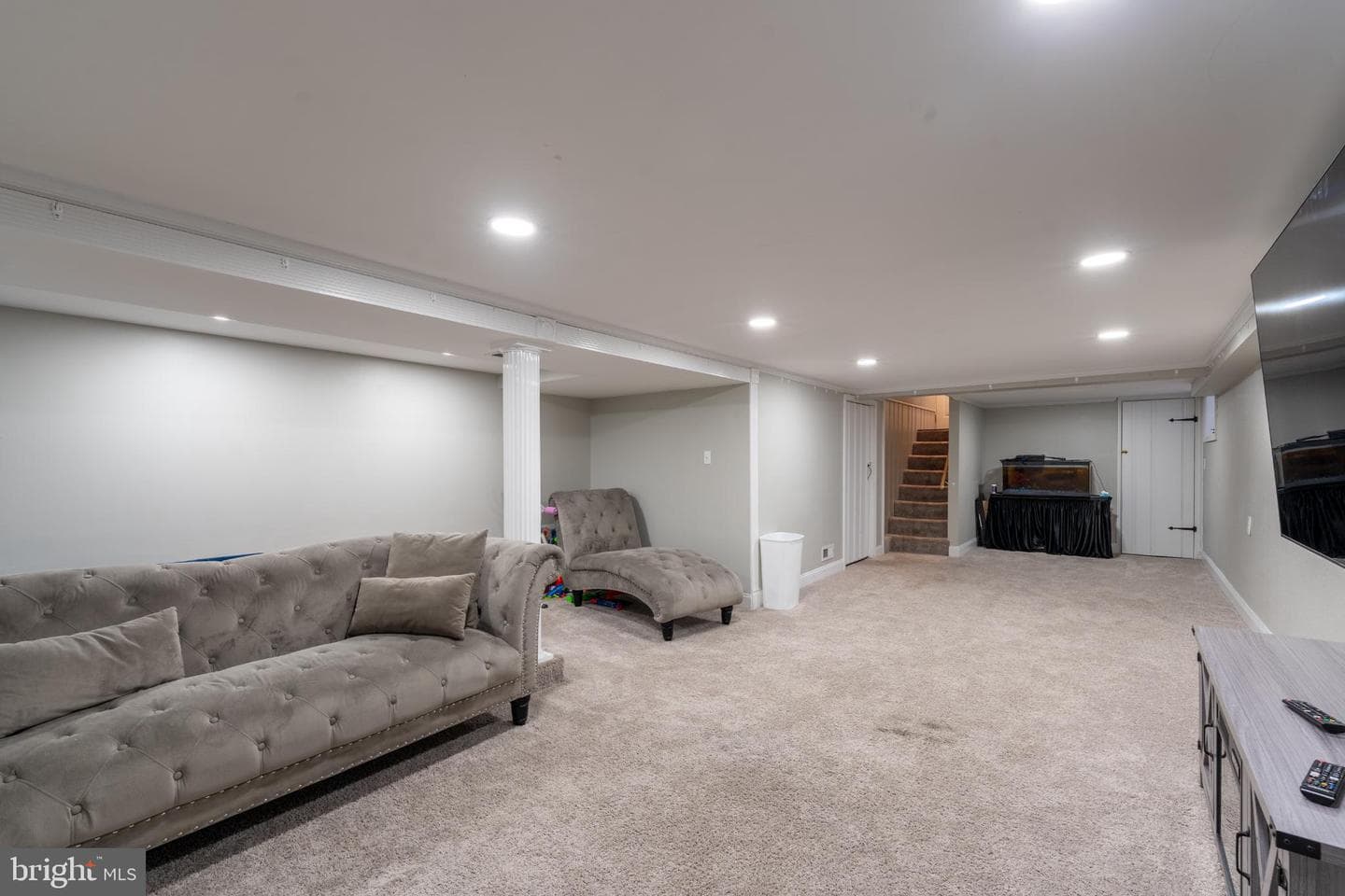 2519 Wycliffe Road photo 20