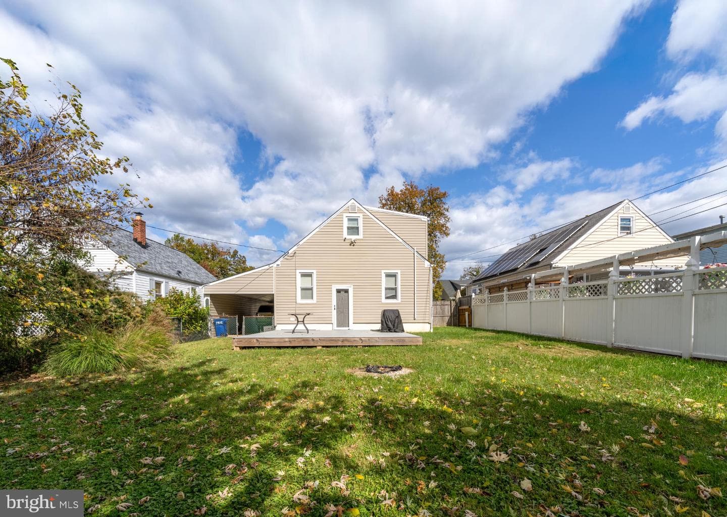 2519 Wycliffe Road photo 26