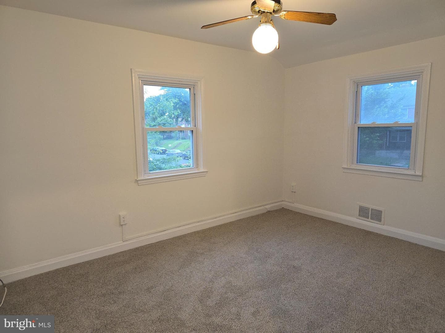 8625 Black Oak Road photo 14