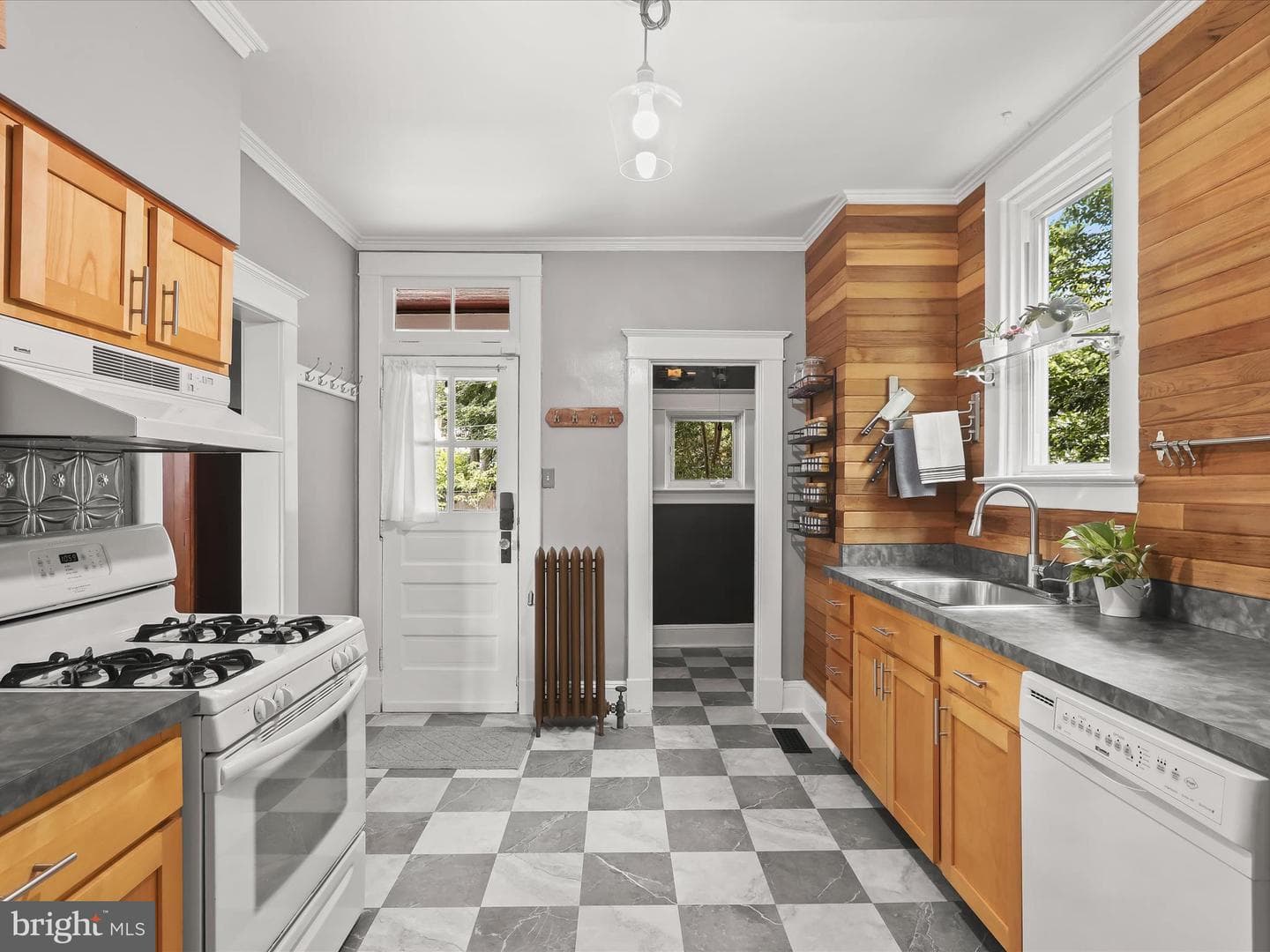 8 Edmondson Ridge Road photo 5