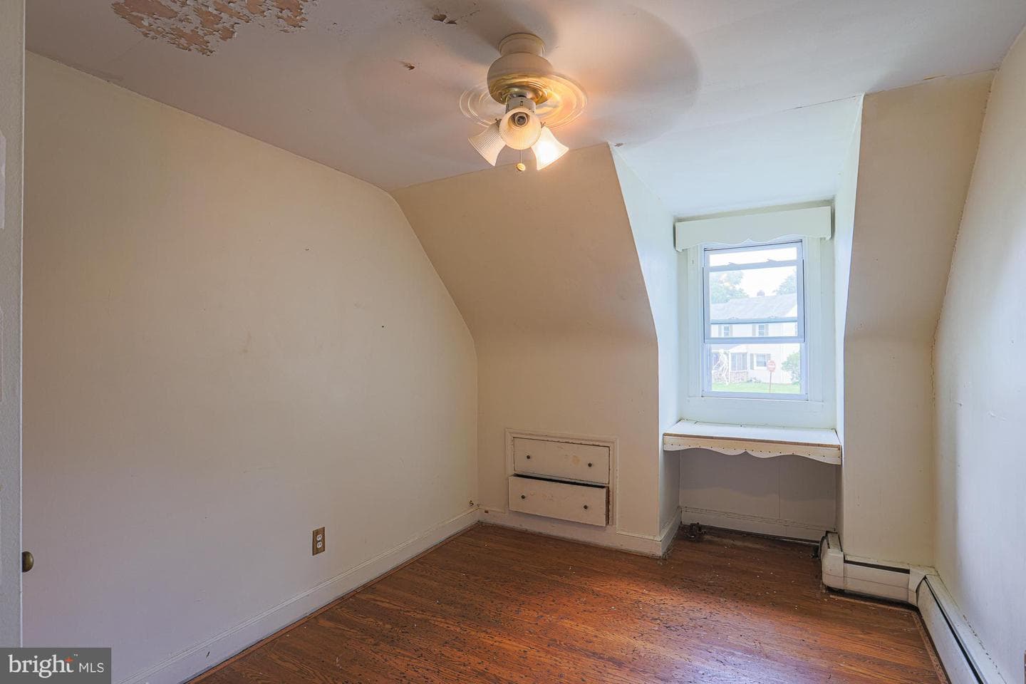 5520 Thomas Avenue photo 32