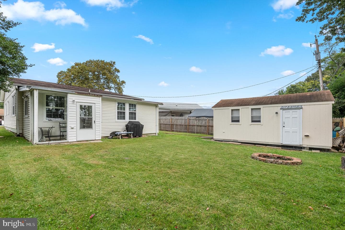 111 Compass Road photo 32