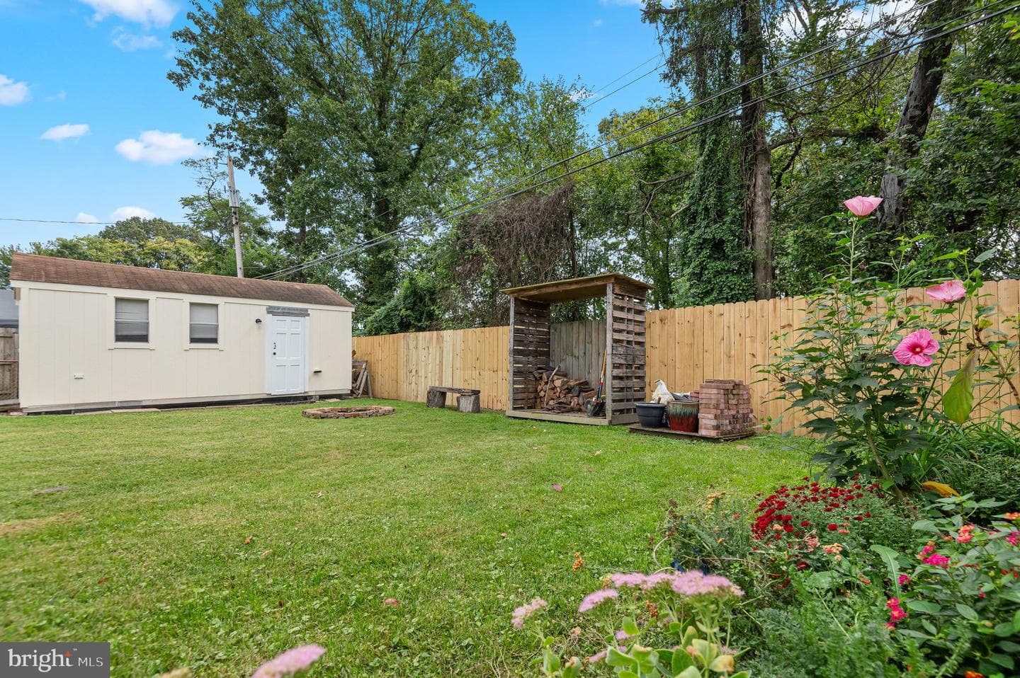 111 Compass Road photo 34