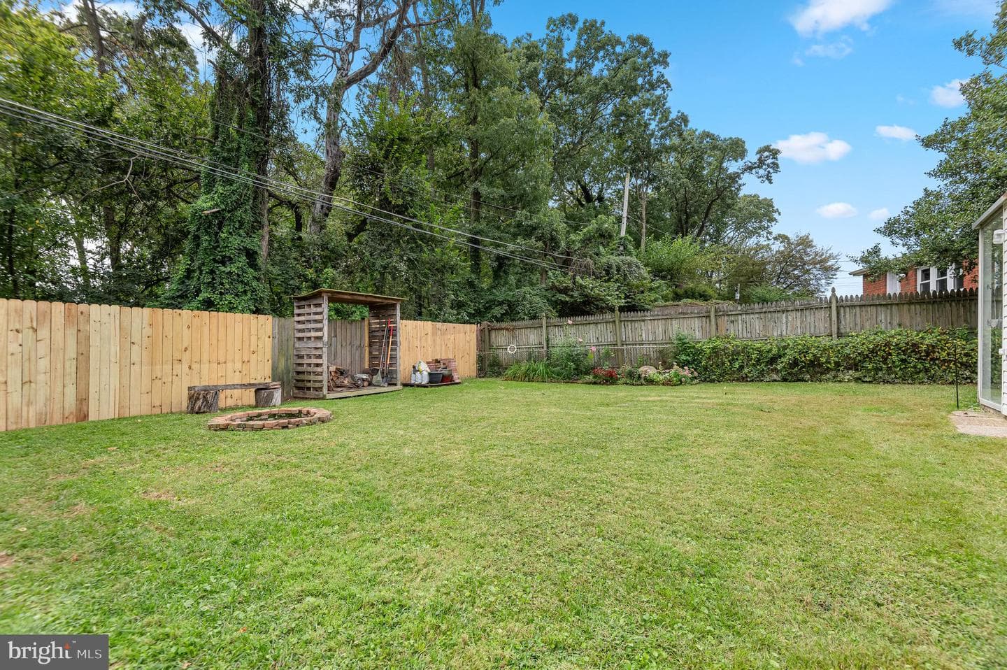 111 Compass Road photo 36