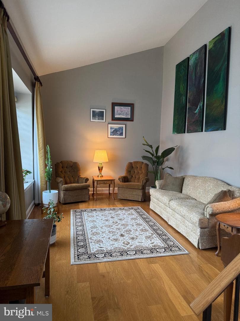 9101 Transoms Road photo 10