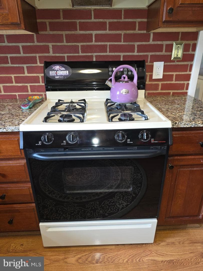 1719 Greenspring Drive photo 29
