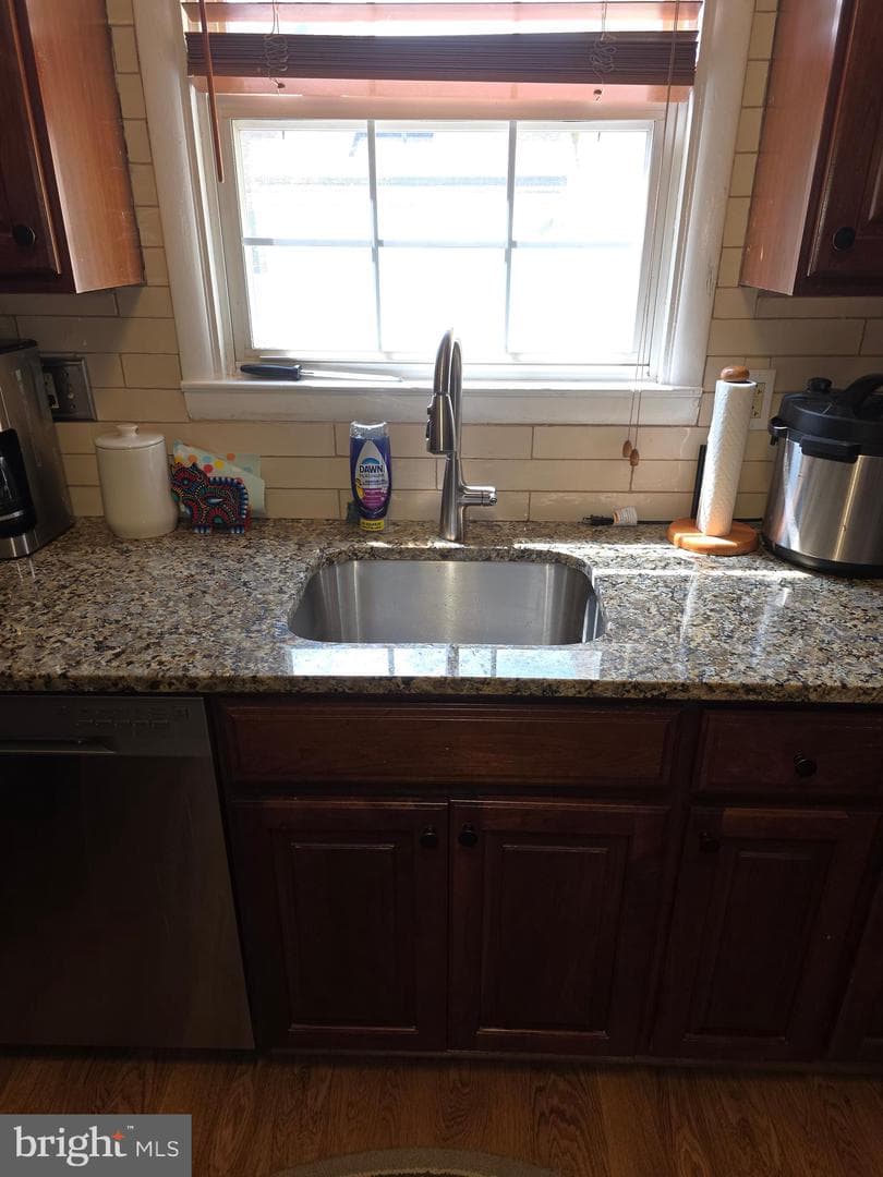 1719 Greenspring Drive photo 36
