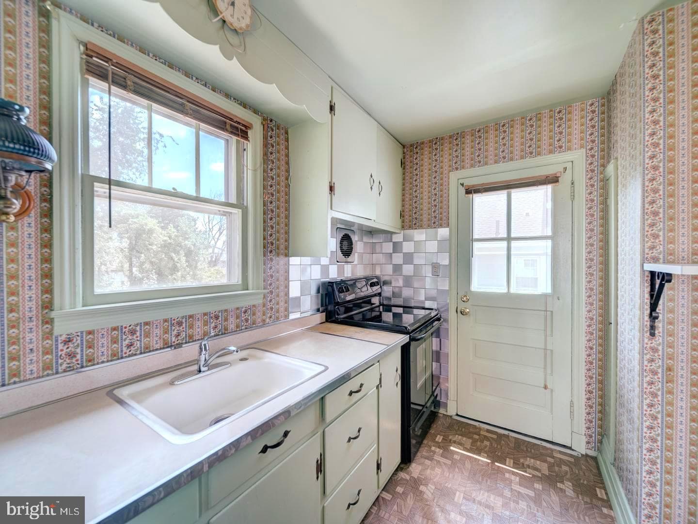 6505 Beechwood Road photo 16