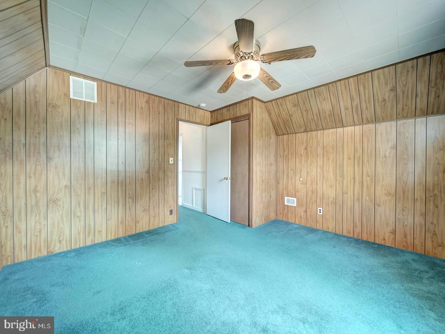 6505 Beechwood Road photo 41