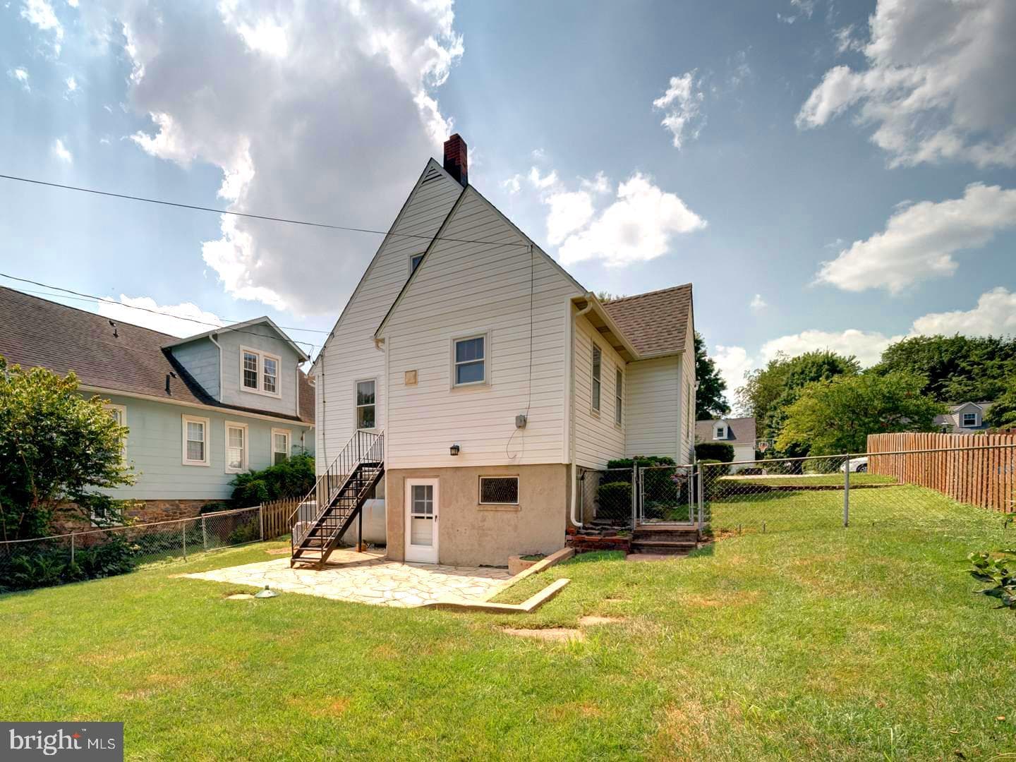 6505 Beechwood Road photo 45