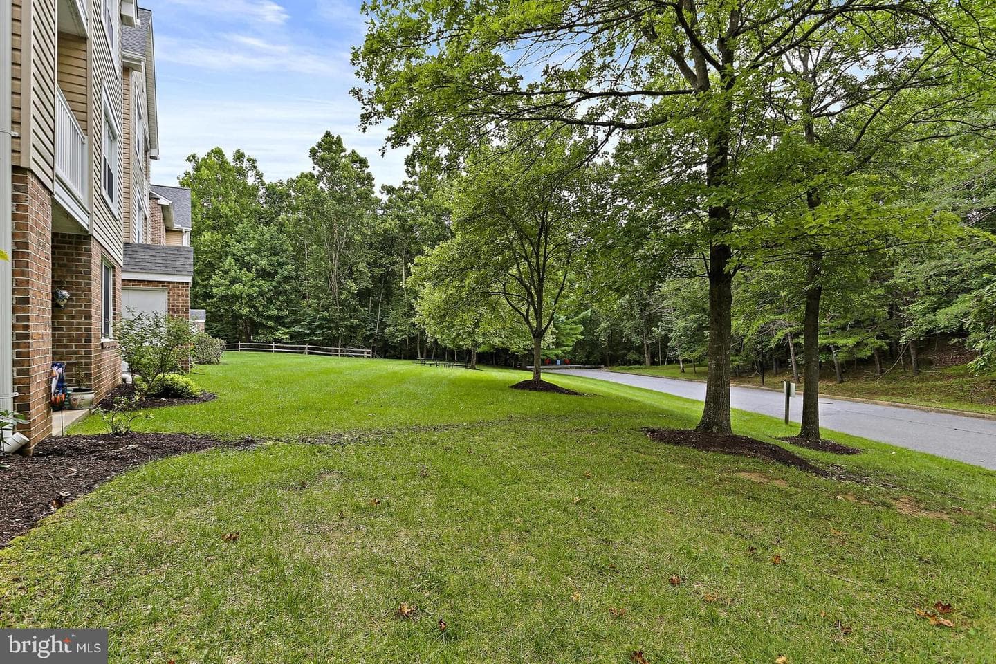 1 Ginford Place #303 photo 11