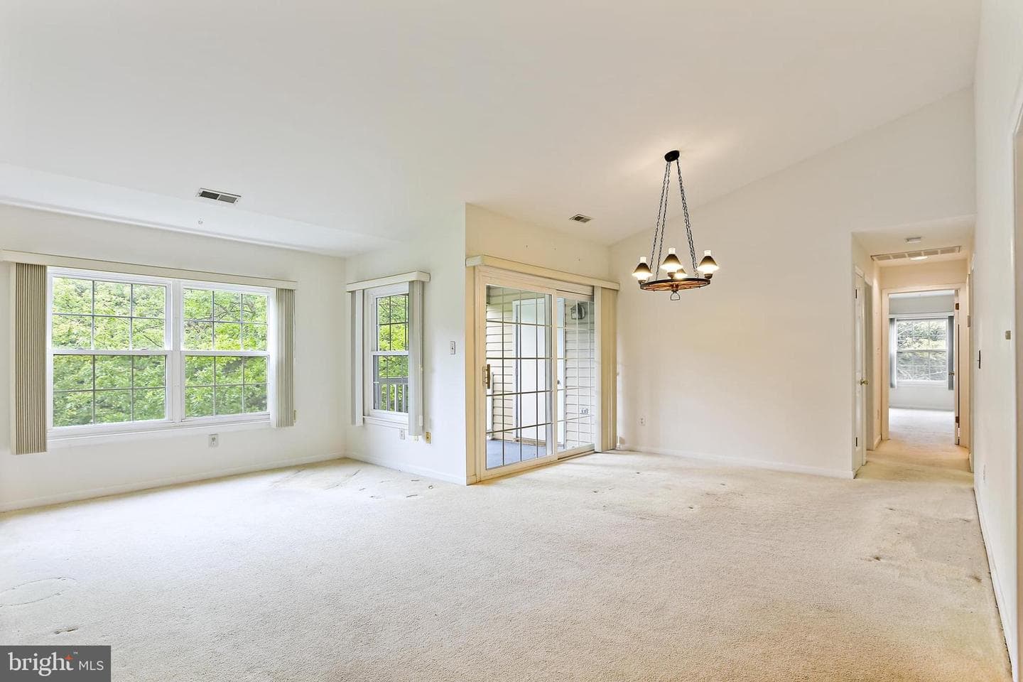 1 Ginford Place #303 photo 17