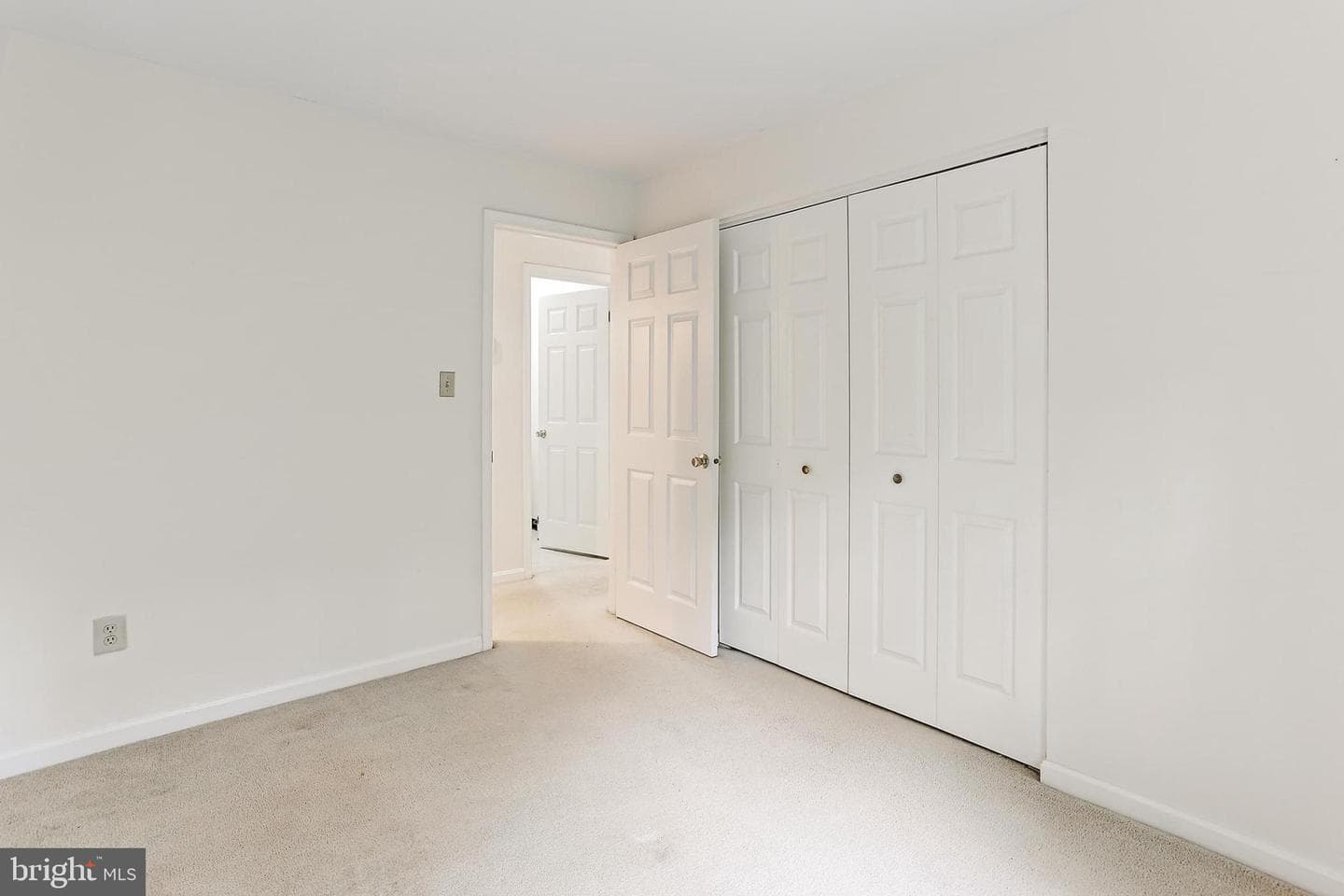 1 Ginford Place #303 photo 25