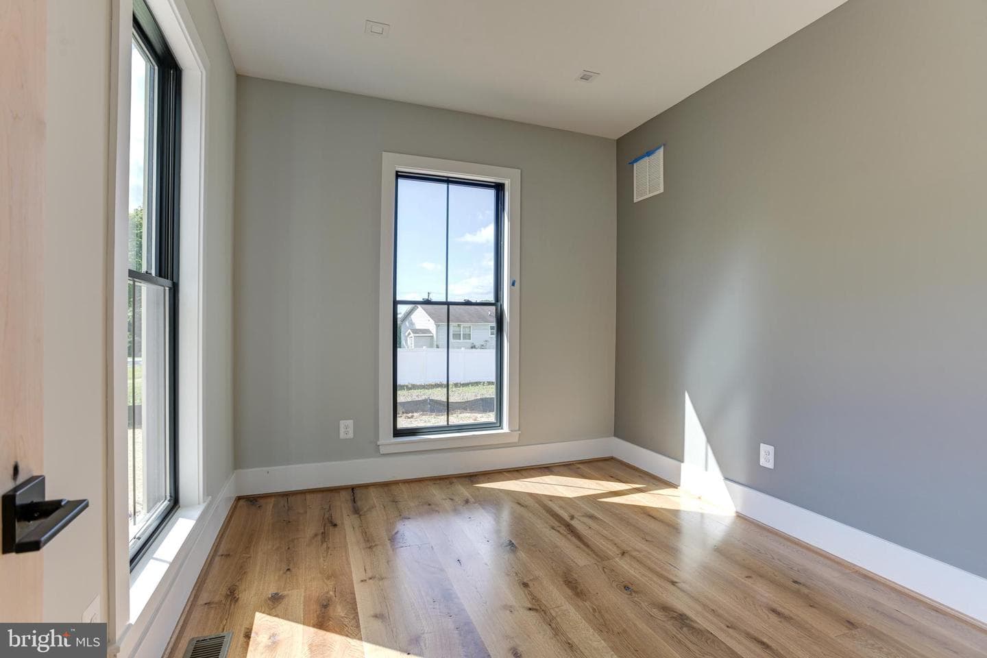 17606 Pretty Boy Dam Road photo 16