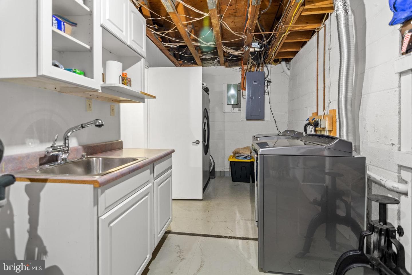 19 Coldwater Court photo 62
