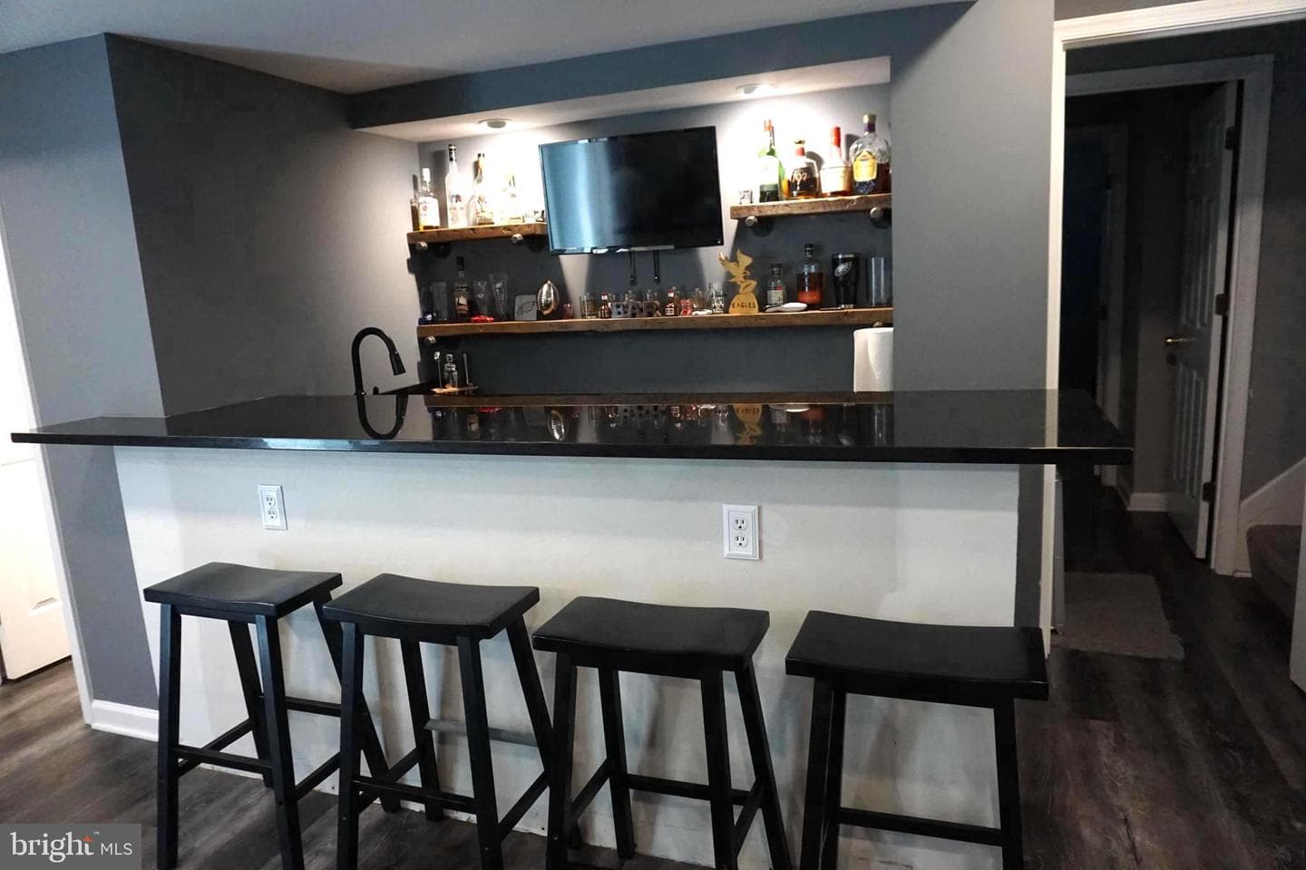 8610 Oak Road photo 4