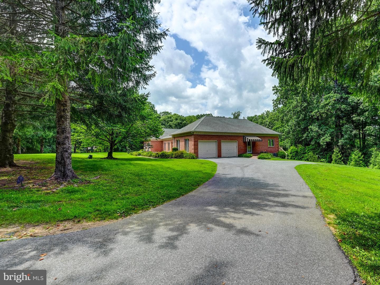 3805 Timber View Way photo 2