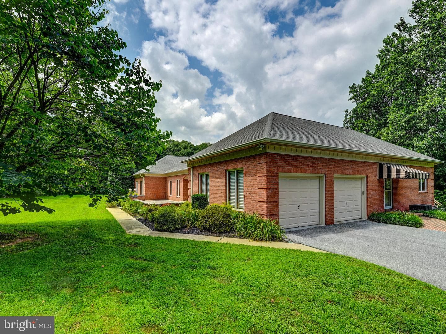 3805 Timber View Way photo 3