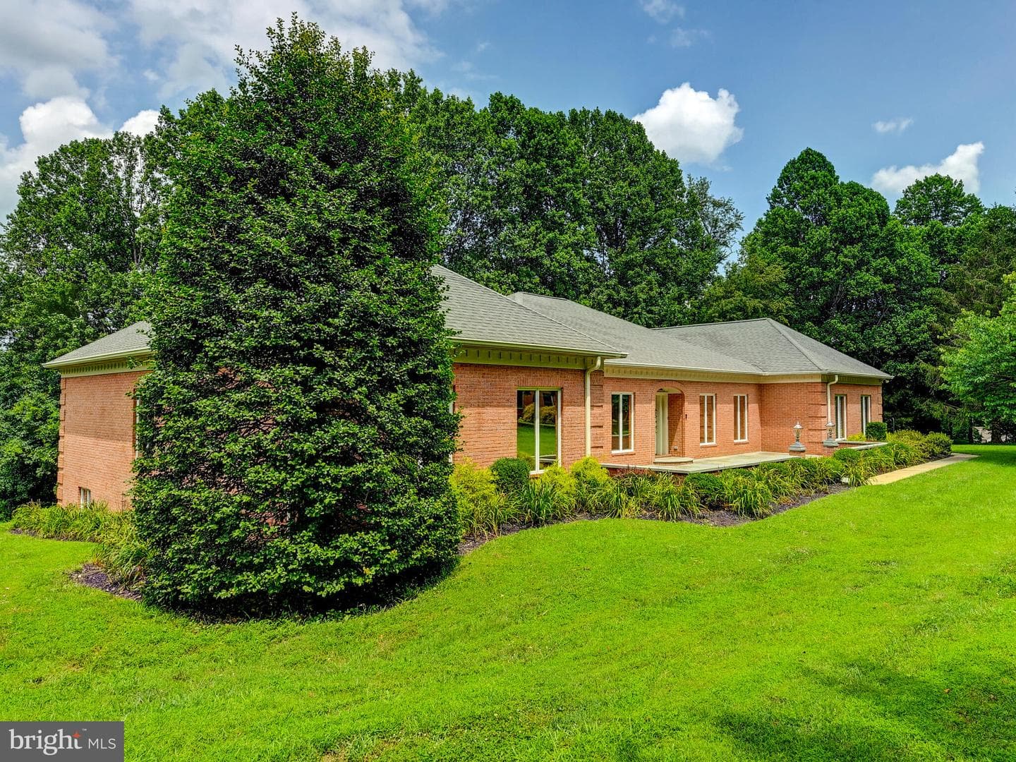 3805 Timber View Way photo 4