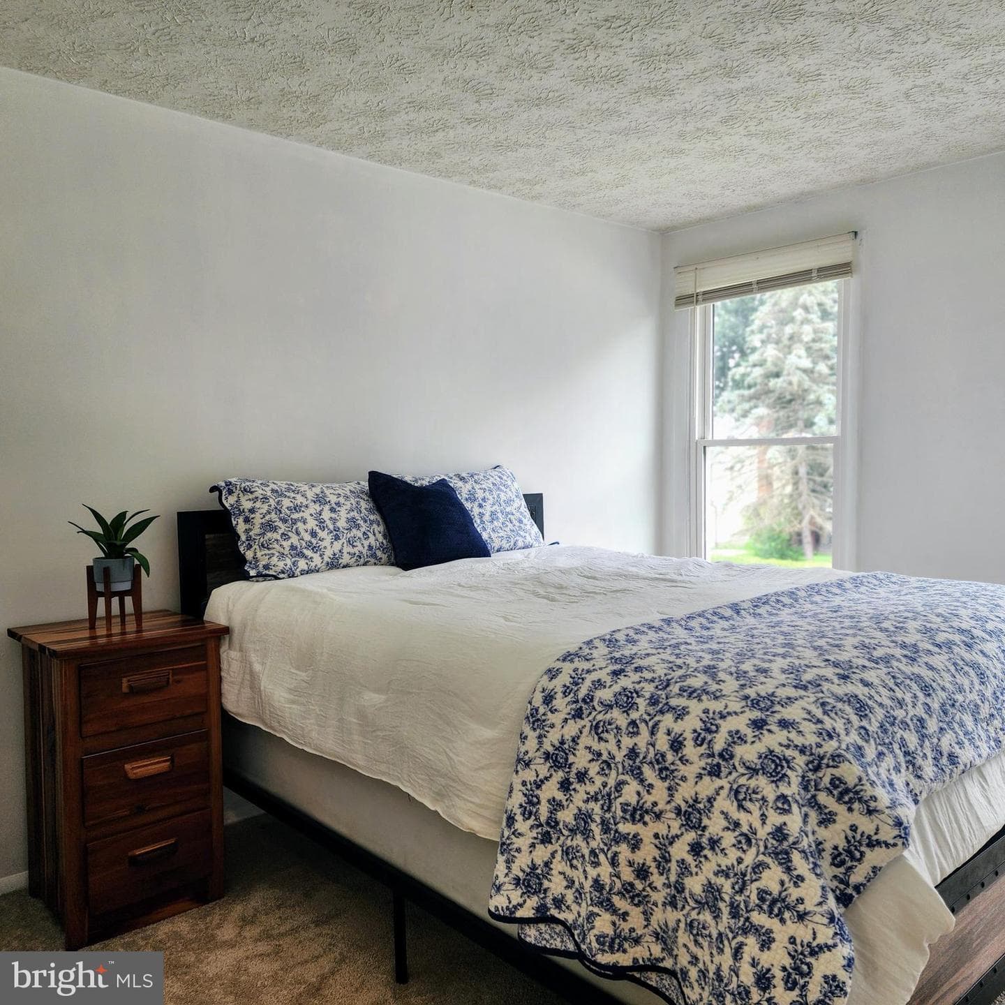 9622 Winands Road photo 18
