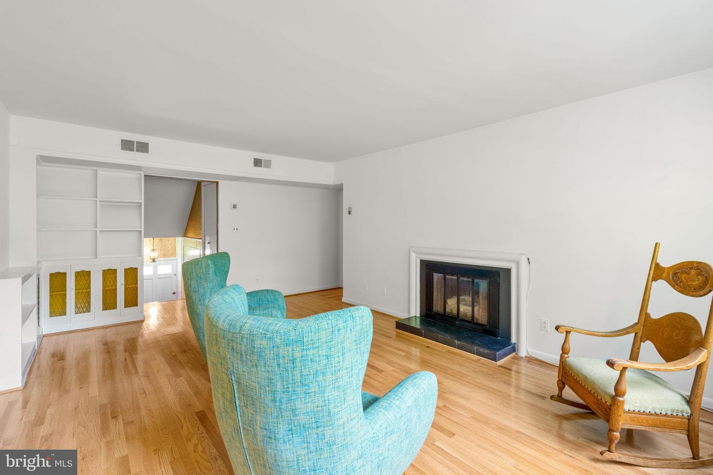 428 Montemar Avenue photo 4