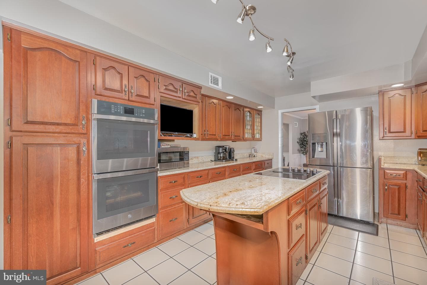 5214 Forge Road photo 12