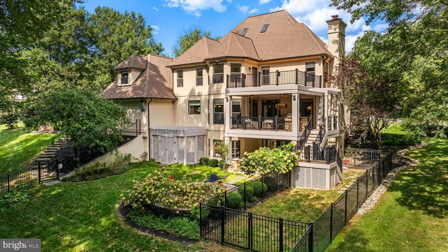 18 Hambleton Court photo 68