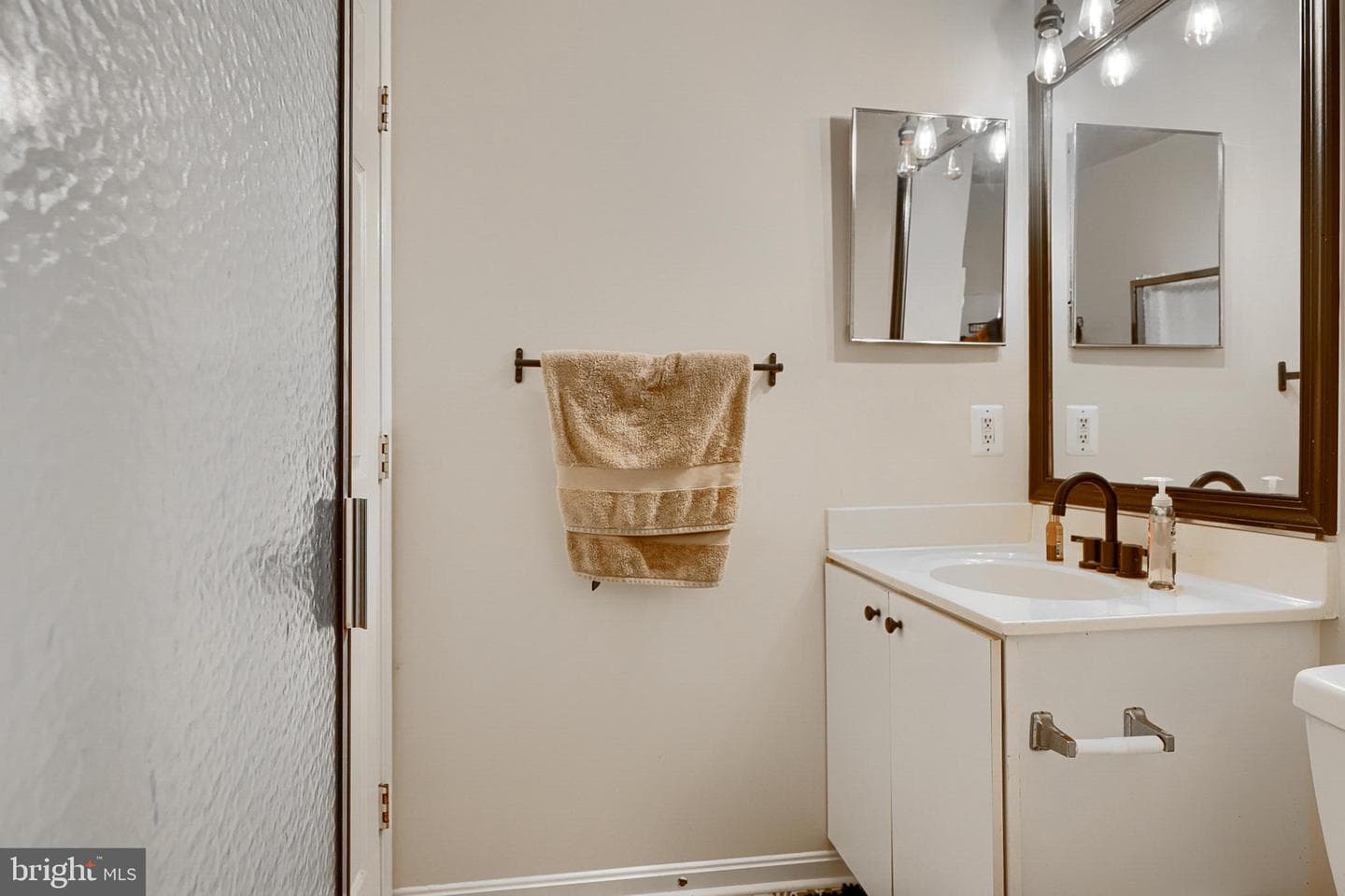 687 Seawave photo 13