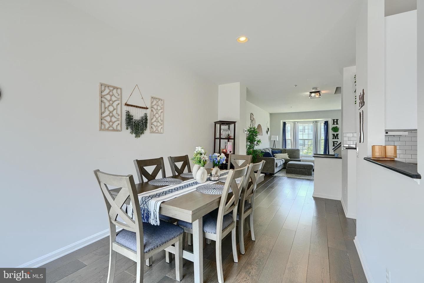 687 Seawave photo 22