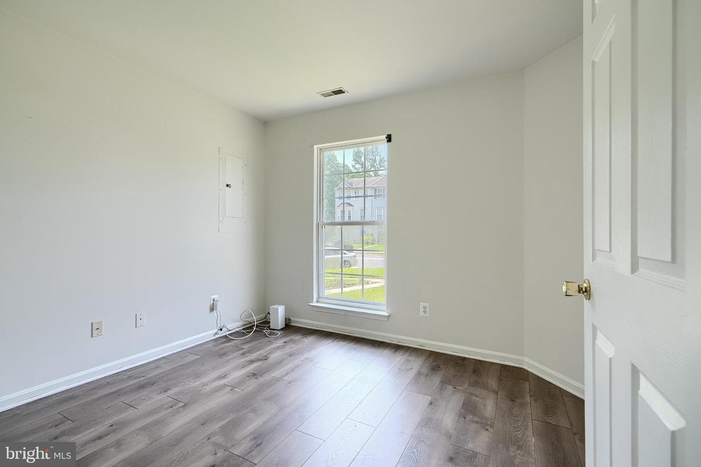 687 Seawave photo 6