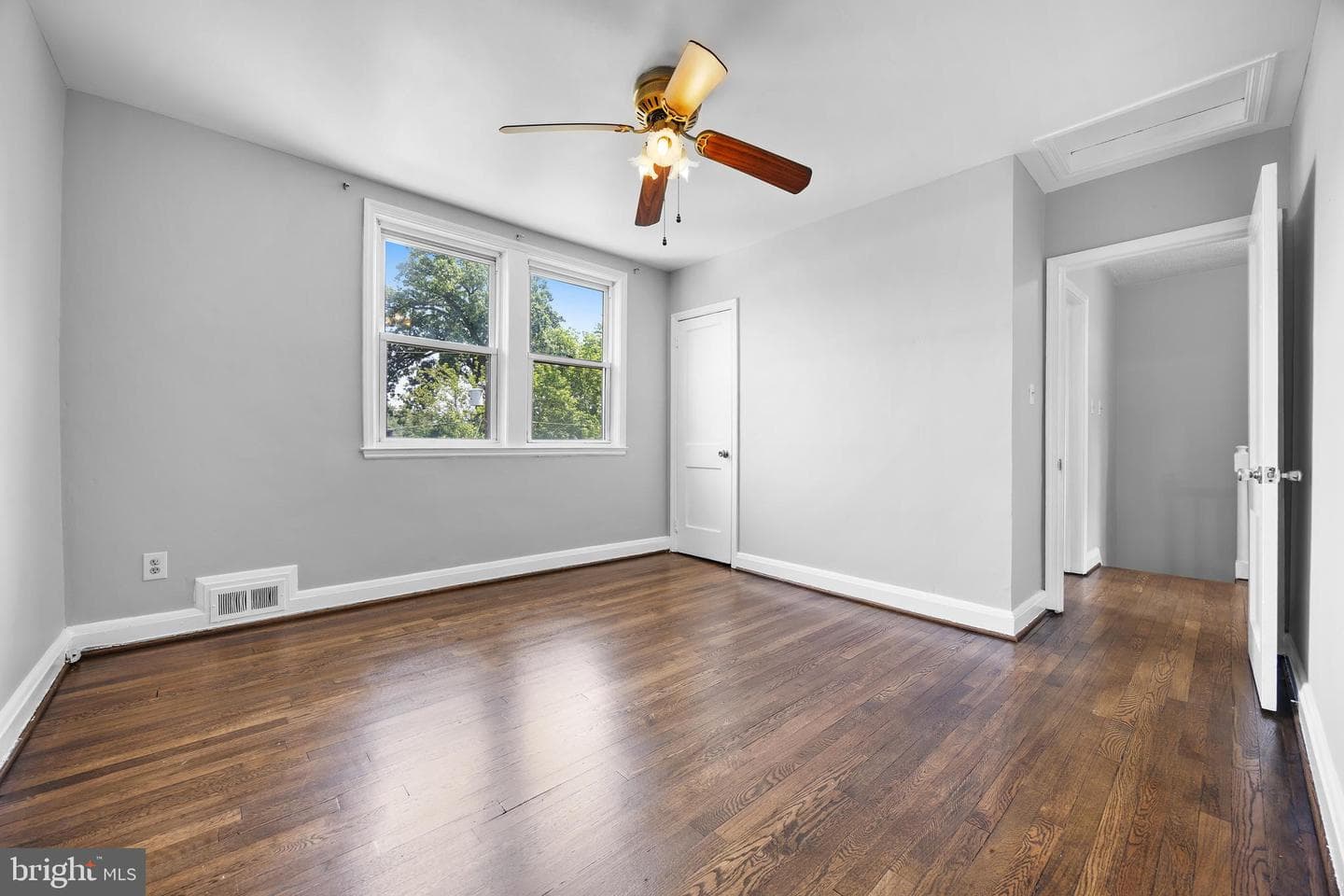 37 Briarwood Road photo 29