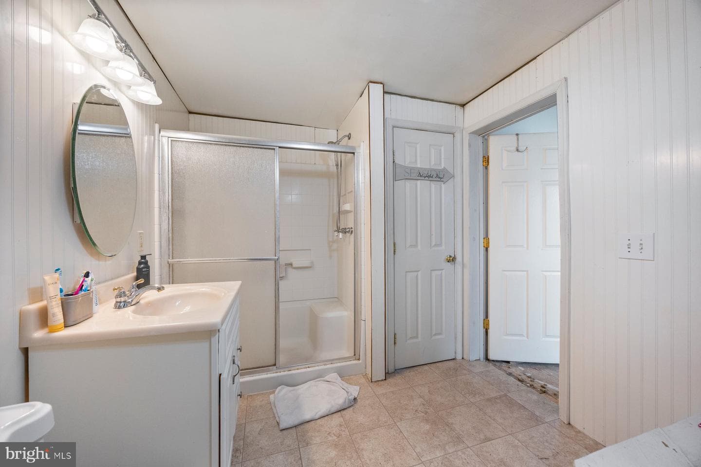 315 Riverside Drive photo 23