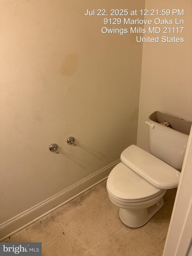 9146 Marlove Oaks Lane photo 10