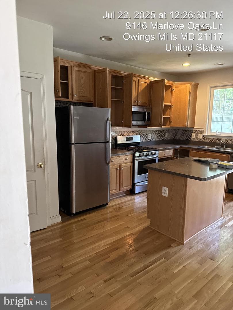 9146 Marlove Oaks Lane photo 15