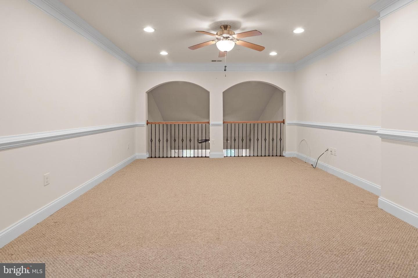 6923 Summit Circle photo 33