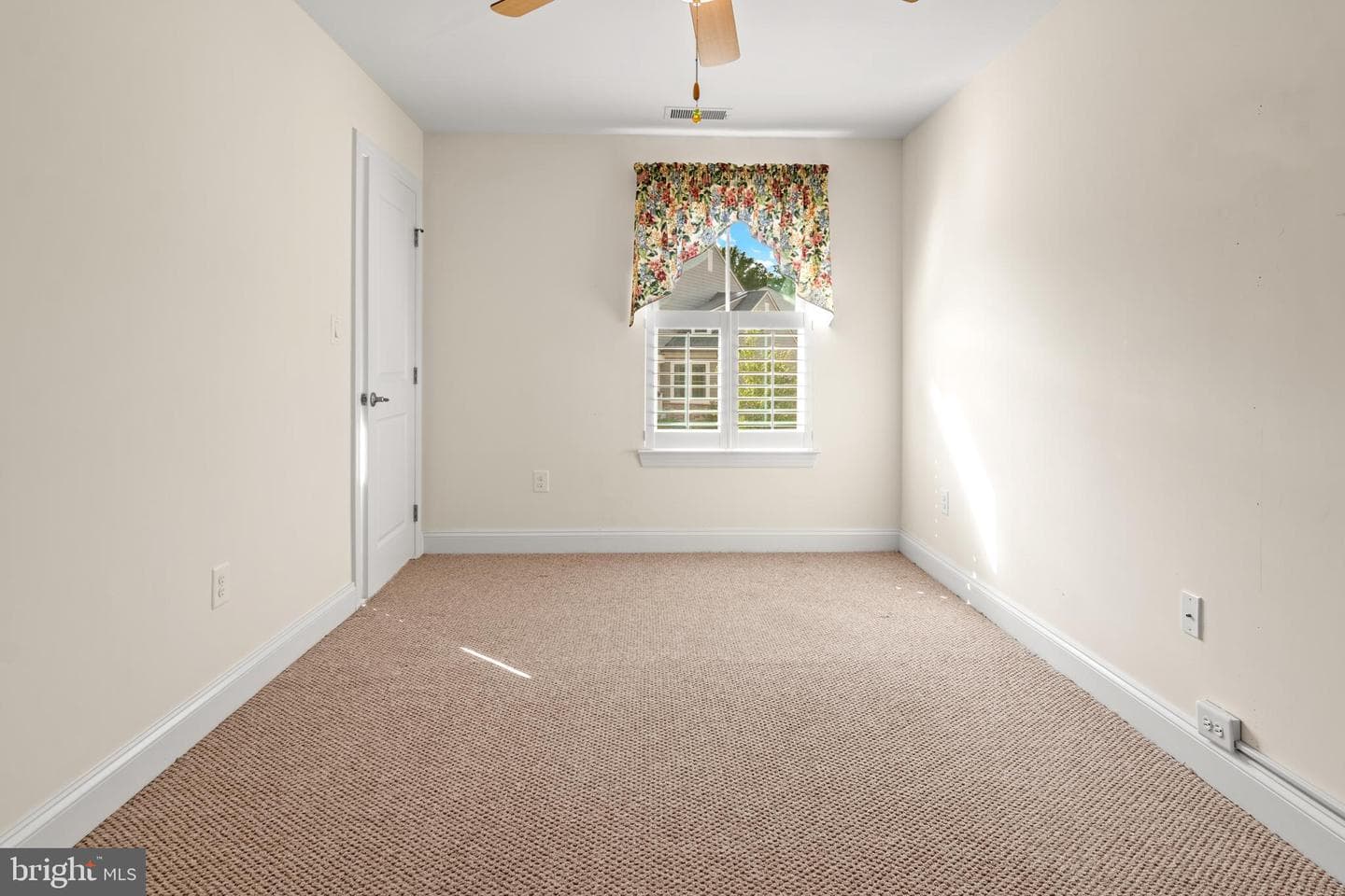 6923 Summit Circle photo 41