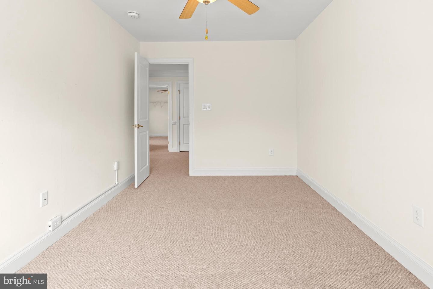 6923 Summit Circle photo 42