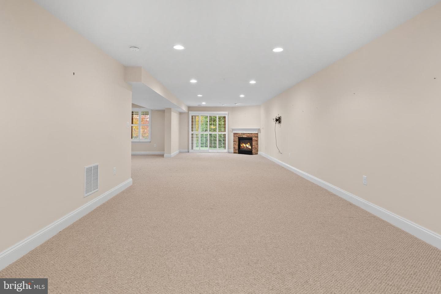 6923 Summit Circle photo 44
