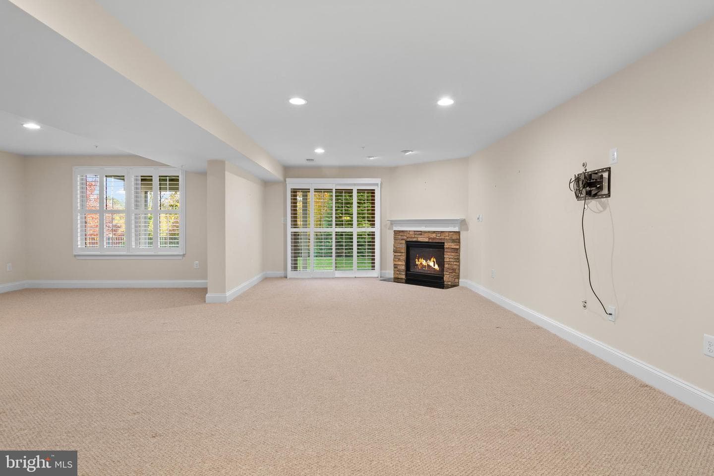 6923 Summit Circle photo 45