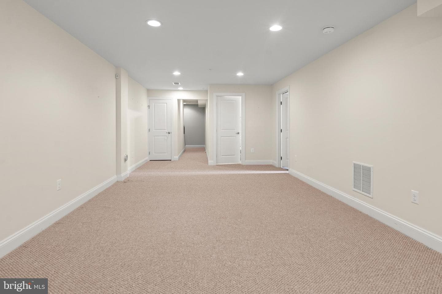 6923 Summit Circle photo 49