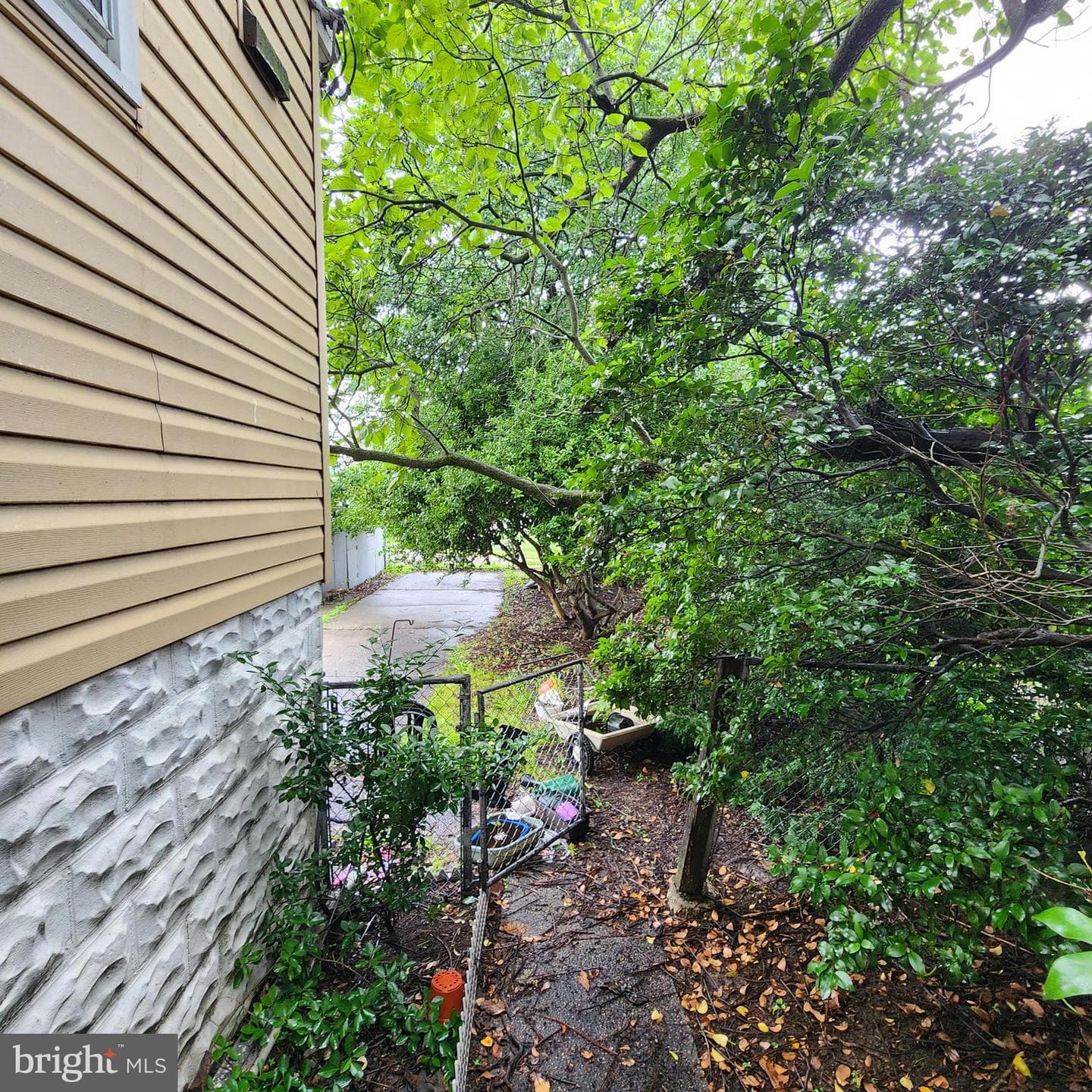 6818 Holabird Avenue photo 13