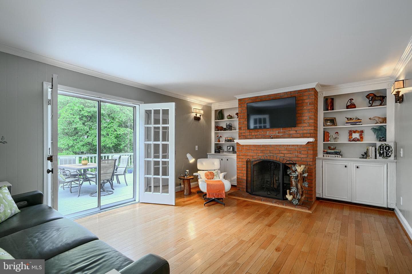 1112 W Joppa Road photo 9