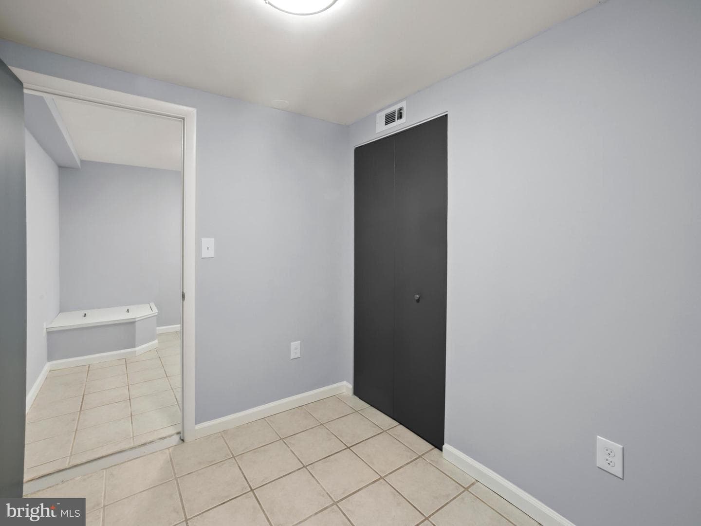 949 N Marlyn Avenue photo 31