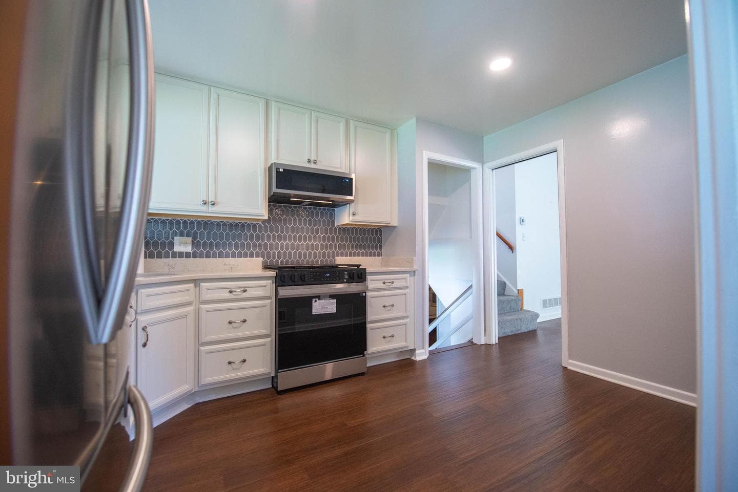 7408 Shirley Road photo 2
