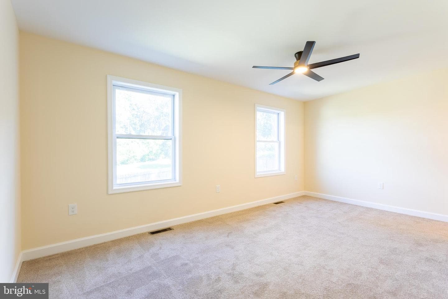 8102 Sumter Avenue photo 14