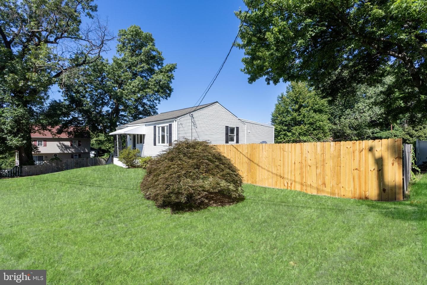 8102 Sumter Avenue photo 4